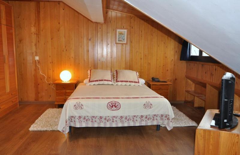 Hotel Tirol Formigal Esterno foto